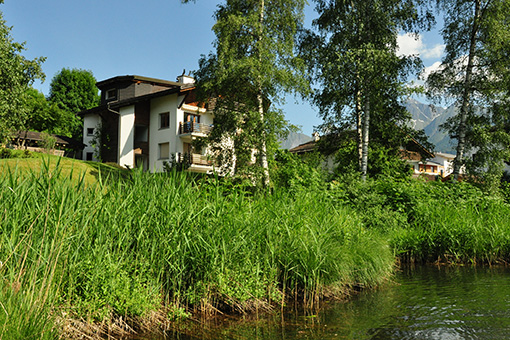 4.5 Zimmer Ferienwohnung im 'Casa al Lag' am Laaxersee 4.5 Zimmer Ferienwohnung 'Casa al Lag' am Laaxersee