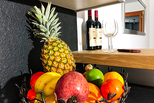 Küche - Ferienwohnung Casa al Lag in Laax Küche der Ferienwohnung Casa al Lag am Laaxersee